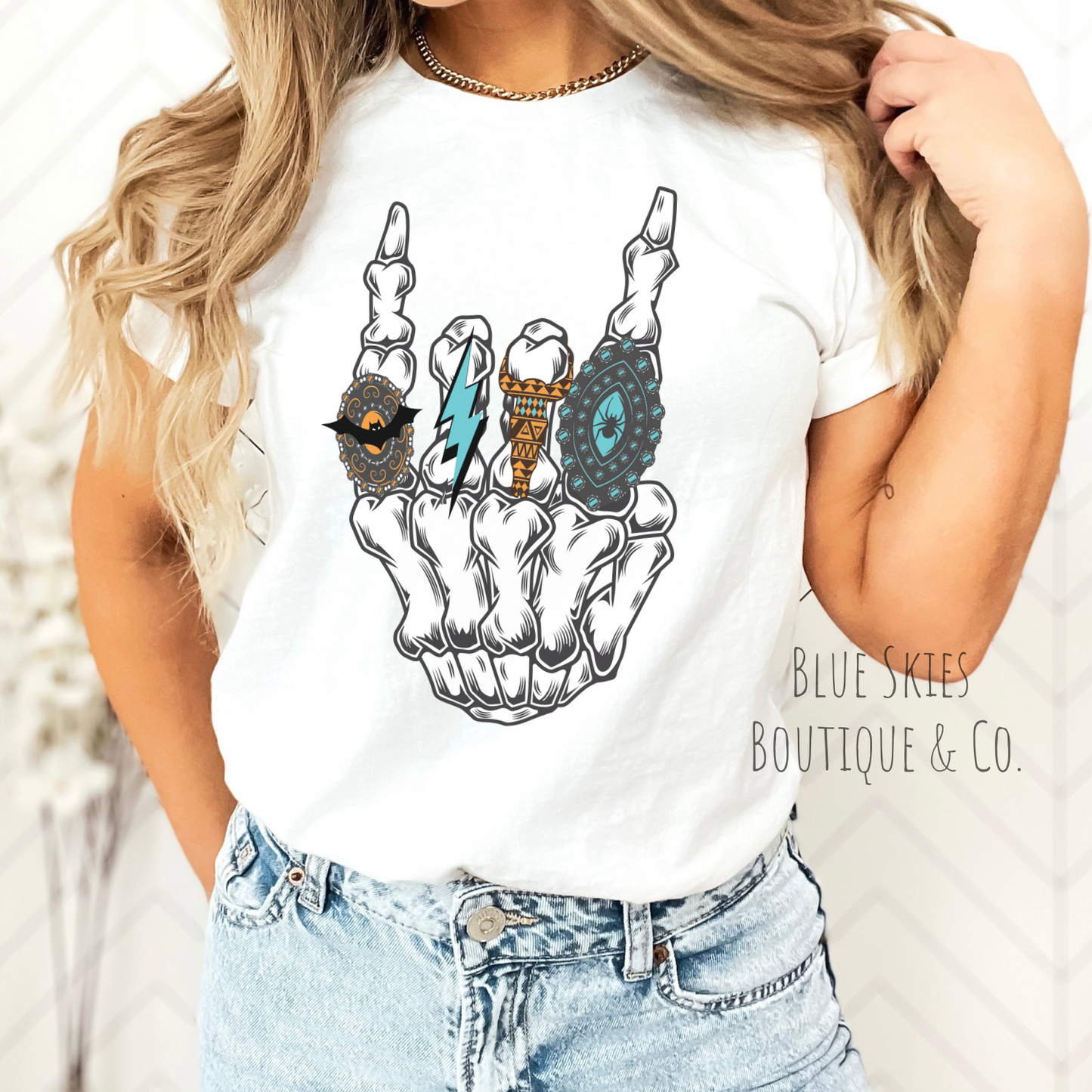 TURQUOISE ROCK & ROLL SKELETON HAND TEE