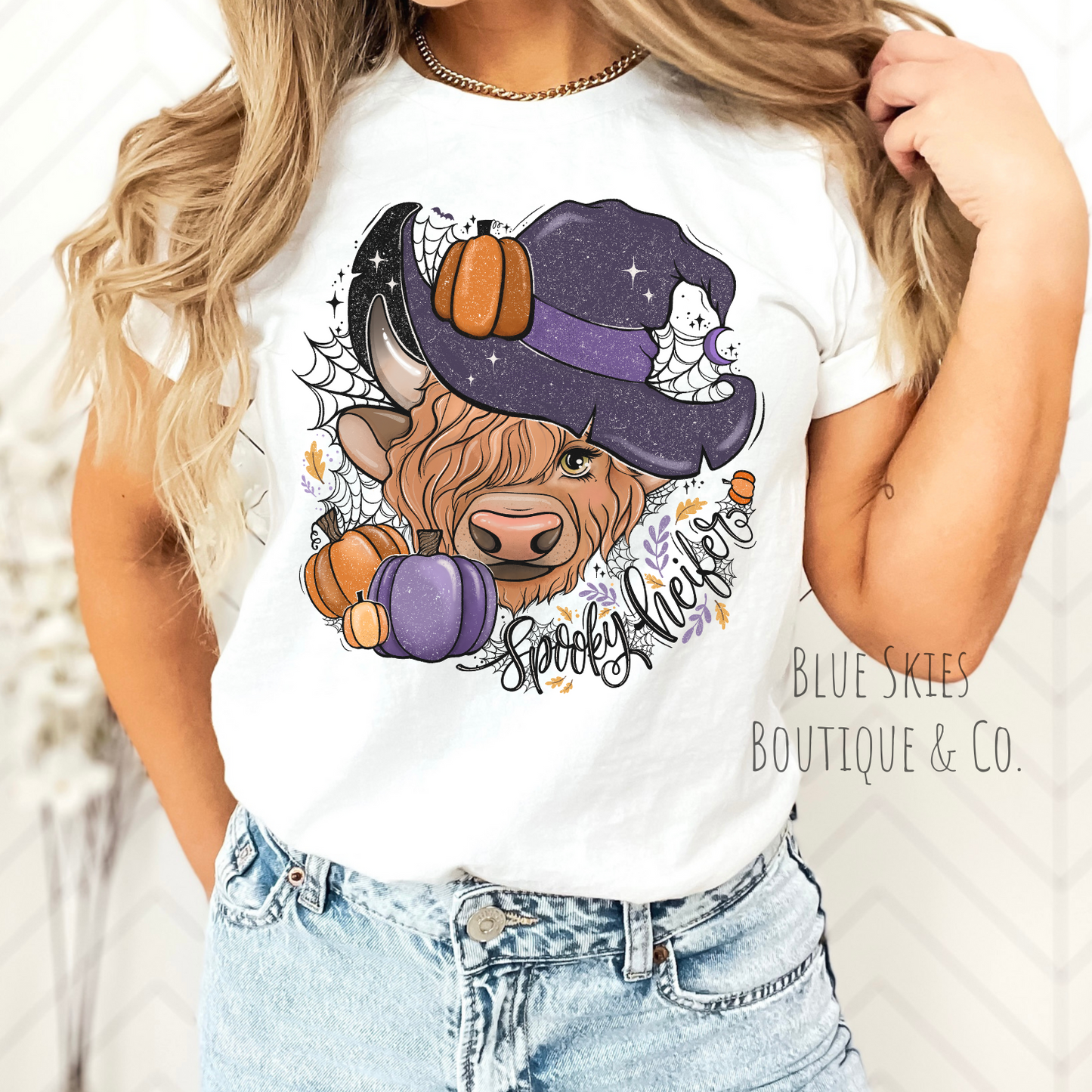 "SPOOKY HEIFER" TEE